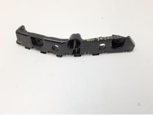 Used Rear bumper bracket, right Nissan Note (E12) 1.2 DIG-S 98 Price € 9,95 Margin scheme offered by Japoto Parts B.V.