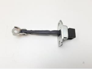 Used Rear door stop 4-door, right Mitsubishi ASX 1.6 MIVEC 16V Price € 14,99 Margin scheme offered by Japoto Parts B.V.
