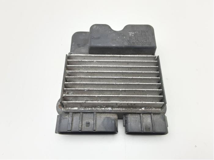 Used Computer, miscellaneous Toyota Avensis (T25/B1B) 2.0 16V VVT-i D4 Price € 52,50 Margin scheme offered by Japoto Parts B.V.