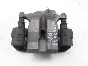 Used Rear brake calliper, right Toyota Prius Plus (ZVW4) 1.8 16V Price € 49,95 Margin scheme offered by Japoto Parts B.V.