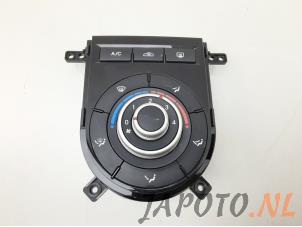 Usados Panel de control de calefacción Kia Venga 1.4 CVVT 16V Precio € 49,99 Norma de margen ofrecido por Japoto Parts B.V.