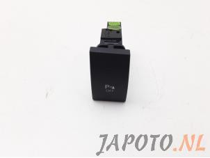 Gebrauchte Schalter Kia Venga 1.4 CVVT 16V Preis € 15,00 Margenregelung angeboten von Japoto Parts B.V.