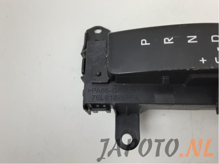 Used Miscellaneous Toyota RAV4 (A5) 2.5 Hybrid 16V Price € 51,45 Margin scheme offered by Japoto Parts B.V.