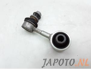 Used Rear anti-roll bar Toyota RAV4 (A5) 2.5 Hybrid 16V Price € 29,99 Margin scheme offered by Japoto Parts B.V.