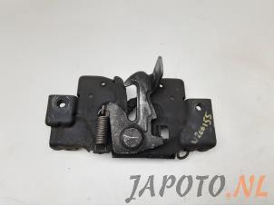 Used Bonnet lock mechanism Mazda 2 (DE) 1.3 16V S-VT High Power Price € 34,95 Margin scheme offered by Japoto Parts B.V.