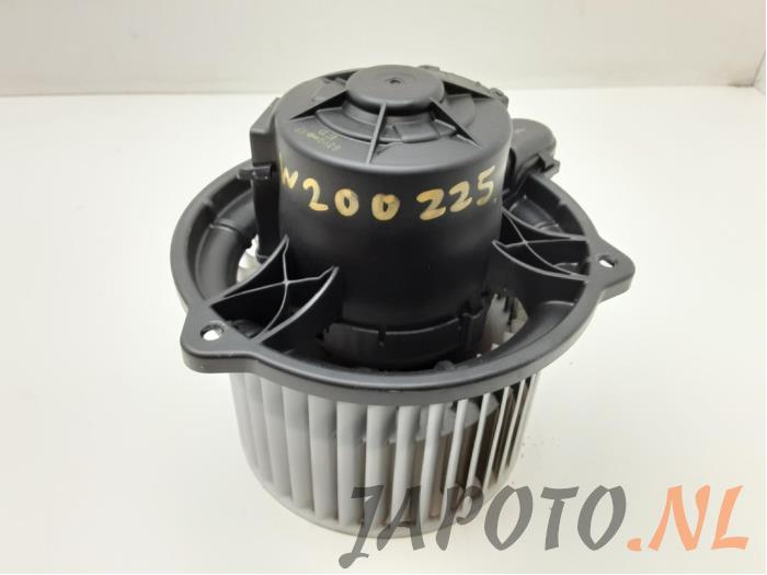 Motor de ventilador de calefactor de un Kia Cee'd Sporty Wagon (EDF) 1.4 CVVT 16V 2011