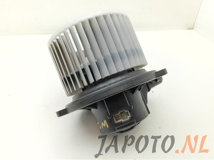 Motor de ventilador de calefactor de un Kia Cee'd Sporty Wagon (EDF) 1.4 CVVT 16V 2011
