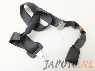 Used Rear seatbelt buckle, right Toyota Starlet (EP9) 1.3,XLi,GLi 16V Price € 14,95 Margin scheme offered by Japoto Parts B.V.