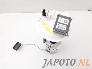 Usados Bomba de gasolina Hyundai Tucson (TL) 1.6 GDi 16V 2WD Precio € 240,79 IVA incluido ofrecido por Japoto Parts B.V.