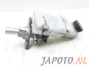 Used Master cylinder Toyota Avensis Wagon (T27) 2.2 16V D-4D-F 150 Price € 45,00 Margin scheme offered by Japoto Parts B.V.