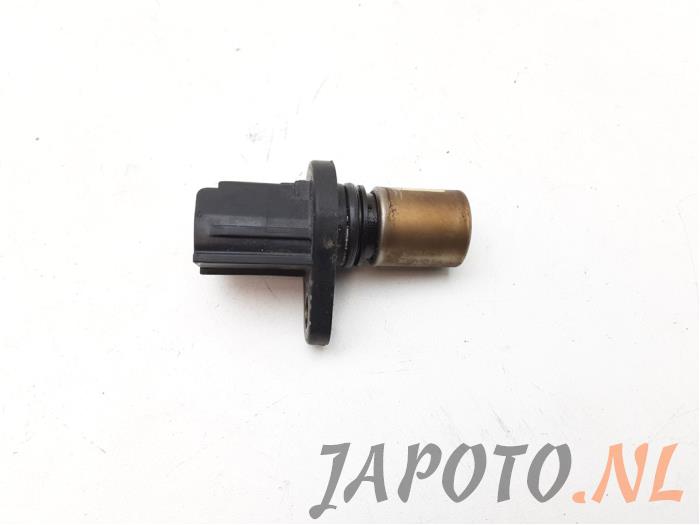 Begagnade Kamaxelsensor Toyota Yaris (P1) 1.0 16V VVT-i Pris € 31,50 Marginaltabell erbjuds av Japoto Parts B.V.
