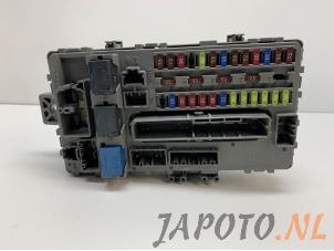 Usagé Boîte à fusibles Honda Accord Tourer (CW) 2.2 i-DTEC 16V Prix € 74,99 Règlement à la marge proposé par Japoto Parts B.V.