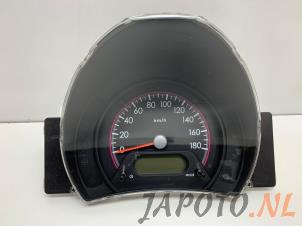 Used Odometer KM Nissan Pixo (D31S) 1.0 12V Price € 34,95 Margin scheme offered by Japoto Parts B.V.