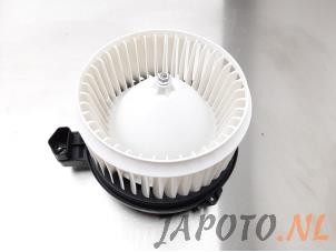 Used Heating and ventilation fan motor Honda Civic (FK6/7/8/9) 1.0i VTEC Turbo 12V Price € 57,95 Margin scheme offered by Japoto Parts B.V.