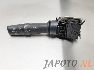 Usagé Commutateur lumière Honda Civic (FK6/7/8/9) 1.0i VTEC Turbo 12V Prix € 49,95 Règlement à la marge proposé par Japoto Parts B.V.