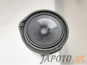 Used Speaker Honda Civic (FK6/7/8/9) 1.0i VTEC Turbo 12V Price € 19,95 Margin scheme offered by Japoto Parts B.V.