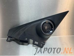 Usagé Haut-parleur Honda Civic (FK6/7/8/9) 1.0i VTEC Turbo 12V Prix € 19,95 Règlement à la marge proposé par Japoto Parts B.V.