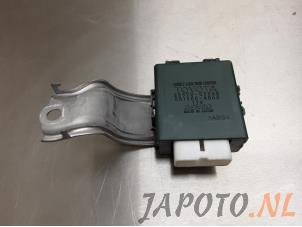 Used Central door locking module Lexus IS (E2) 250 2.5 V6 24V Price € 34,95 Margin scheme offered by Japoto Parts B.V.