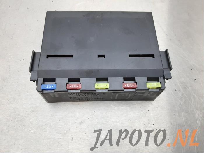 Used Body control computer Lexus IS (E2) 250 2.5 V6 24V Price € 103,95 Margin scheme offered by Japoto Parts B.V.