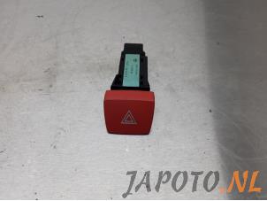 Used Panic lighting switch Mazda 2 (DE) 1.3 16V MZR Price € 9,99 Margin scheme offered by Japoto Parts B.V.