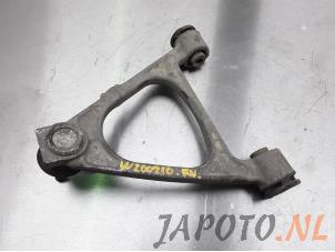 Usagé Bras de suspension bas avant droit Mazda MX-5 (NC18/1A) 1.8i 16V Prix € 49,95 Règlement à la marge proposé par Japoto Parts B.V.