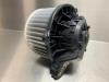 Motor de ventilador de calefactor de un Kia Cee'd Sportswagon (JDC5) 1.6 GDI 16V 2012