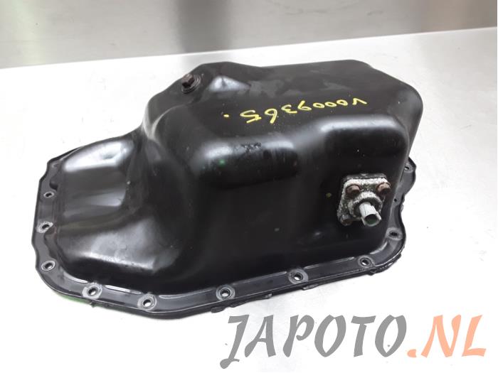 Gebrauchte Ölwanne Toyota Verso 2.0 16V D-4D-F Preis € 49,55 Mit Mehrwertsteuer angeboten von Japoto Parts B.V.
