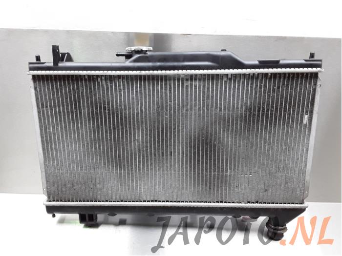 Usagé Radiateur Toyota Avensis (T22) 1.8 16V Prix € 20,99 Règlement à la marge proposé par Japoto Parts B.V.