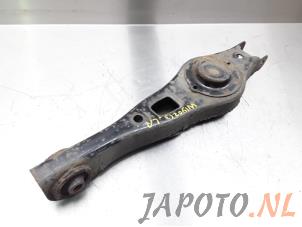 Used Rear lower wishbone, left Hyundai Santa Fe II (CM) 2.2 CRDi 16V 4x4 Price € 34,95 Margin scheme offered by Japoto Parts B.V.