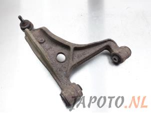 Used Rear wishbone, left Suzuki Grand Vitara II (JT) 2.0 16V Price € 34,95 Margin scheme offered by Japoto Parts B.V.