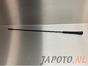 Used Antenna arm Mitsubishi Colt (Z2/Z3) 1.3 16V Price € 9,95 Margin scheme offered by Japoto Parts B.V.