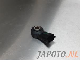 Usados Sensor de golpeteo Toyota Aygo (B10) 1.0 12V VVT-i Precio € 19,95 Norma de margen ofrecido por Japoto Parts B.V.