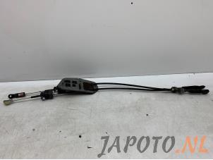 Usados Cable de cambio de caja de cambios Toyota iQ 1.0 12V VVT-i Precio € 39,00 Norma de margen ofrecido por Japoto Parts B.V.