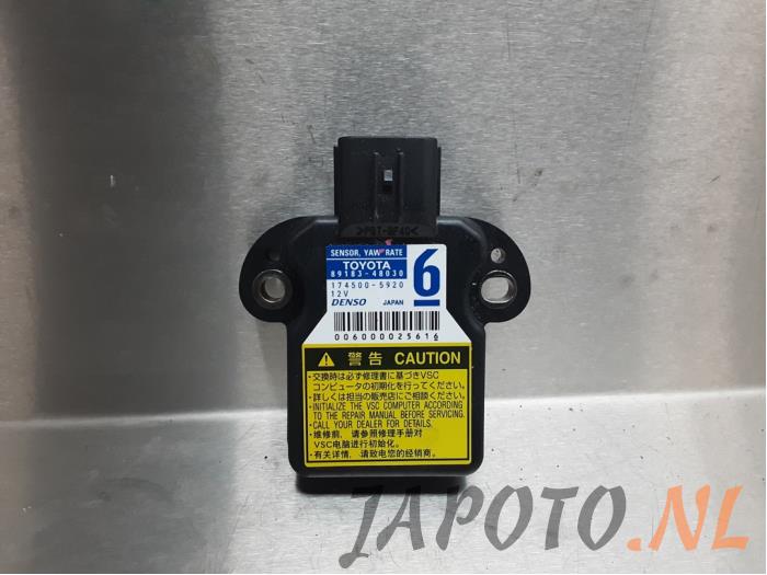 Begagnade Styrvinkelsensor Toyota iQ 1.0 12V VVT-i Pris € 15,74 Marginaltabell erbjuds av Japoto Parts B.V.