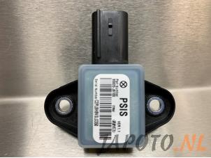 Used Airbag sensor Hyundai Kona (OS) 1.6 GDi Hybrid 16V Price € 39,95 Margin scheme offered by Japoto Parts B.V.