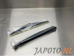 New Rear wiper arm Honda Civic (EP/EU) Price € 25,00 Inclusive VAT offered by Japoto Parts B.V.