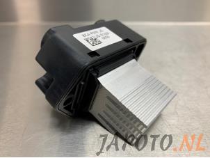 Used Heater resistor Hyundai Kona (OS) 1.6 GDi Hybrid 16V Price € 24,95 Margin scheme offered by Japoto Parts B.V.