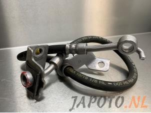 Used Front brake hose Hyundai Kona (OS) 1.6 GDi Hybrid 16V Price € 14,99 Margin scheme offered by Japoto Parts B.V.