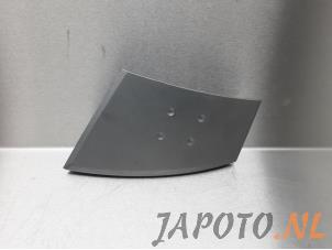 Usagé Poignée portière 2portes droite Toyota Aygo (B10) 1.0 12V VVT-i Prix € 9,95 Règlement à la marge proposé par Japoto Parts B.V.