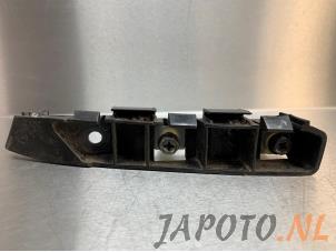 Used Front bumper bracket, left Hyundai i10 (F5) 1.1i 12V Price € 9,95 Margin scheme offered by Japoto Parts B.V.
