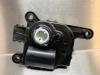 Heater valve motor from a Kia Soul I (AM), 2009 / 2014 1.6 CVVT 16V, MPV, Petrol, 1.591cc, 93kW (126pk), FWD, G4FC, 2009-02 / 2012-02, AMF5P1; AMF5P2 2011