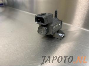 Usagé Soupape vide Toyota Verso 2.0 16V D-4D-F Prix € 30,19 Prix TTC proposé par Japoto Parts B.V.