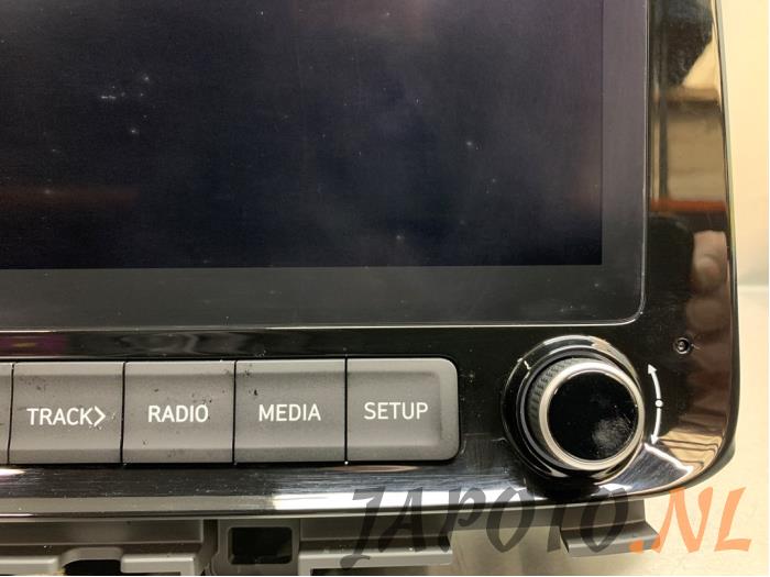 Navigation system Hyundai Kona 1.6 GDi Hybrid 16V 96560CM100TMT HYUNDAI