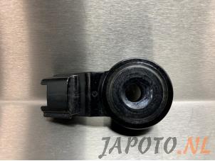 Używane Czujnik spalania stukowego Toyota Yaris II (P9) 1.33 16V Dual VVT-I Cena € 12,95 Procedura marży oferowane przez Japoto Parts B.V.