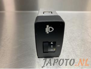 Used AIH headlight switch Hyundai Accent 1.4i 16V Price € 9,95 Margin scheme offered by Japoto Parts B.V.