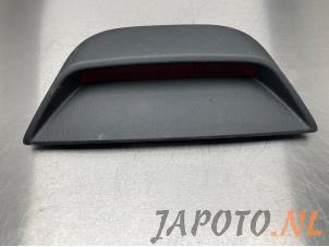 Used Third brake light Toyota Camry (CV30) 2.4i 16V VVT-i Price € 10,00 Margin scheme offered by Japoto Parts B.V.