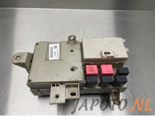 Used Fuse box Toyota Camry (CV30) 2.4i 16V VVT-i Price € 49,95 Margin scheme offered by Japoto Parts B.V.