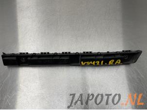 Used Rear bumper bracket, right Nissan Qashqai (J11) 1.6 DIG-T 163 16V Price € 14,95 Margin scheme offered by Japoto Parts B.V.