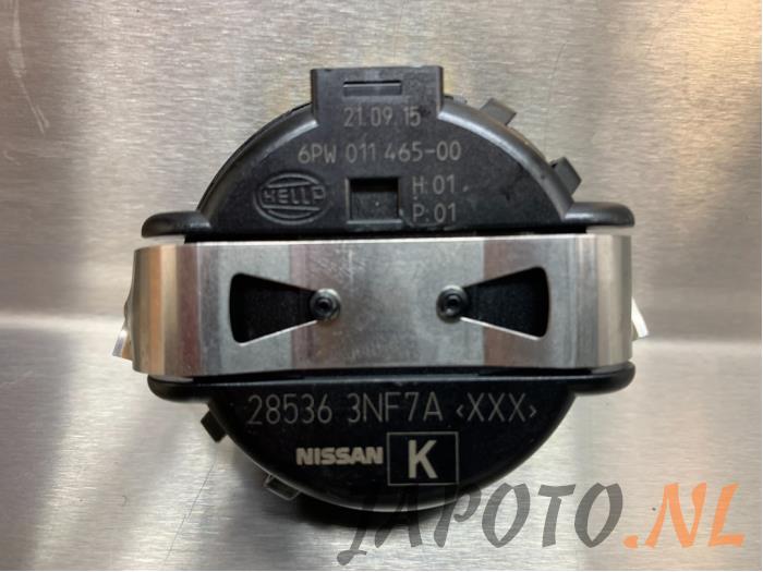 Begagnade Regnsensor Nissan Note (E12) 1.2 68 Pris € 26,20 Marginaltabell erbjuds av Japoto Parts B.V.