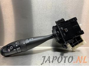 Usados Interruptor de luz Daihatsu Cuore (L251/271/276) 1.0 12V DVVT Precio € 24,95 Norma de margen ofrecido por Japoto Parts B.V.